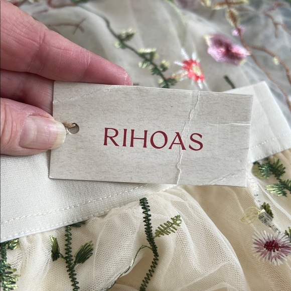 NWT RIHOAS "High Waisted Floral Embroidery A-line Midi Skirt" Sz XS - Picture 4 of 8
